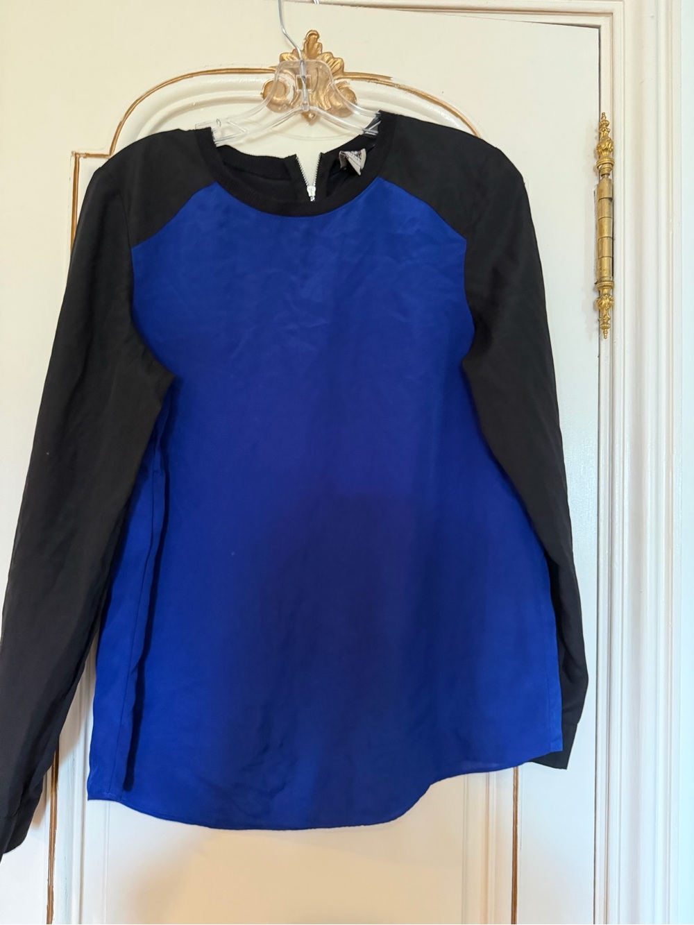Anne Klein Royal Blue and Black Colorblock Top